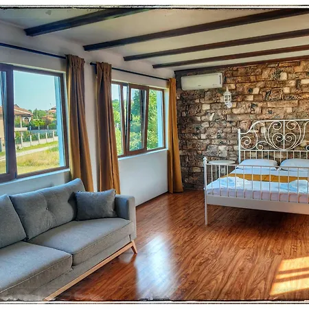 Casa Alegra Bliznatsi